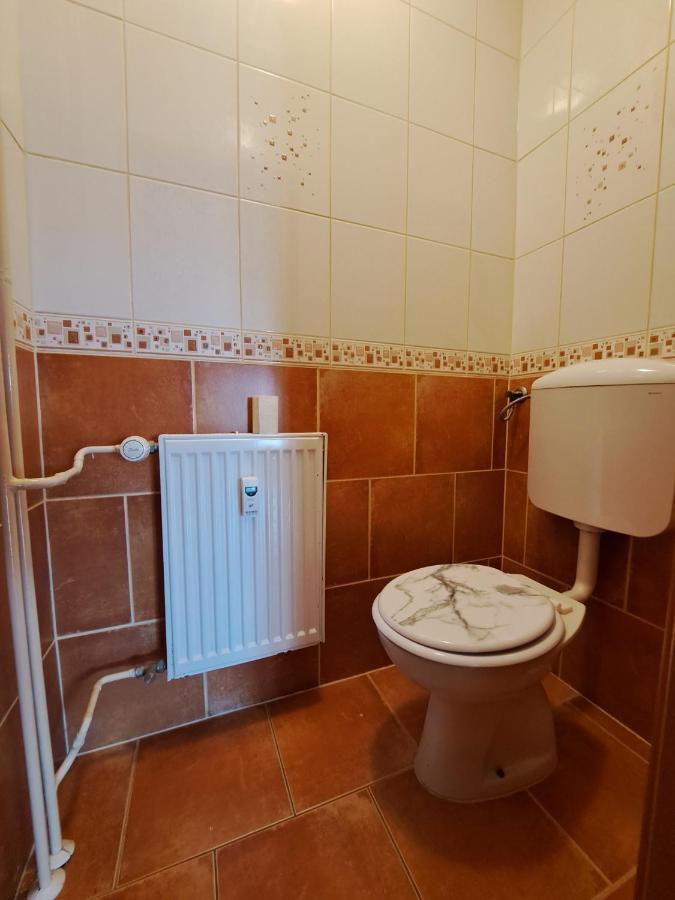 Charming Celje City Center Apartment ภายนอก รูปภาพ