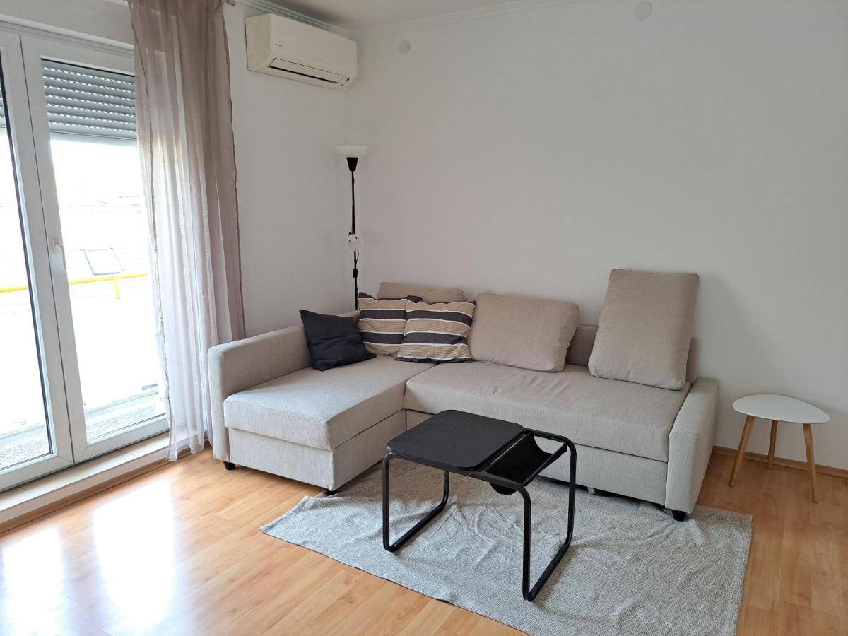 Charming Celje City Center Apartment ภายนอก รูปภาพ